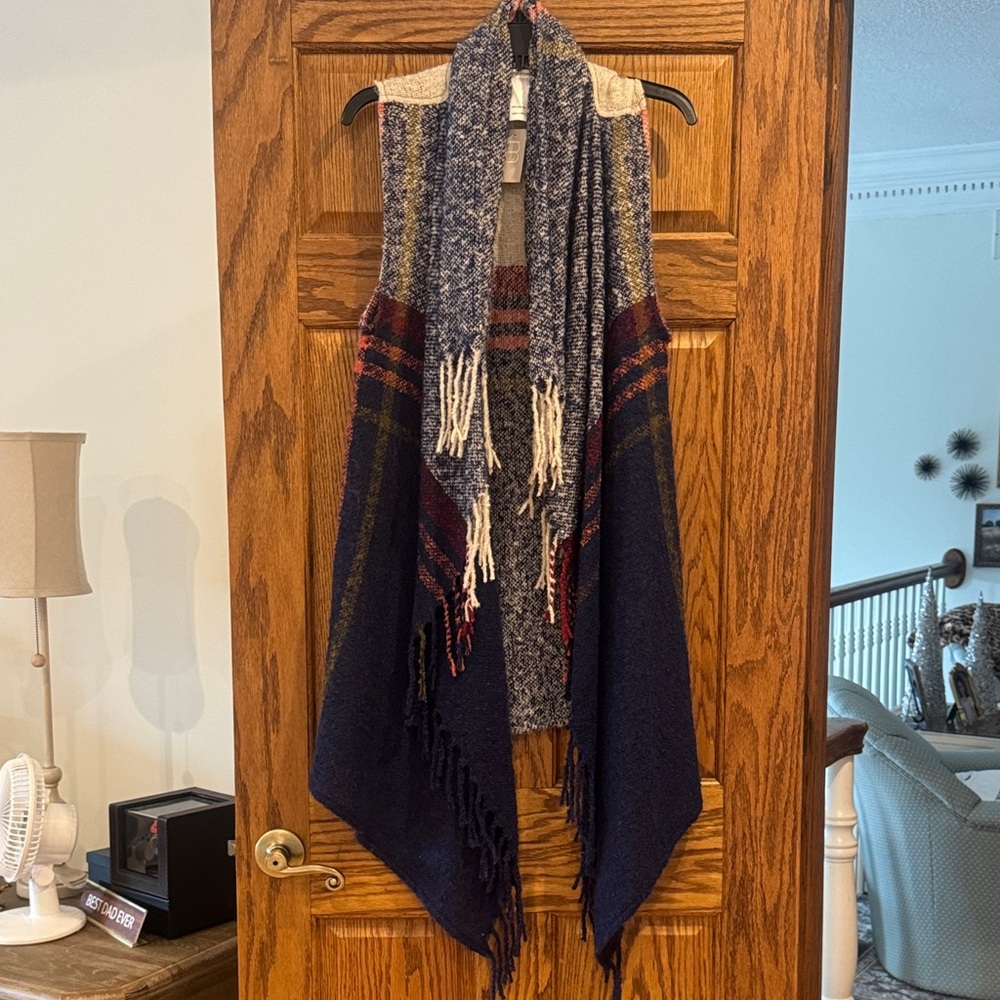 Maurices Multicolor Sleeveless Knit Vest